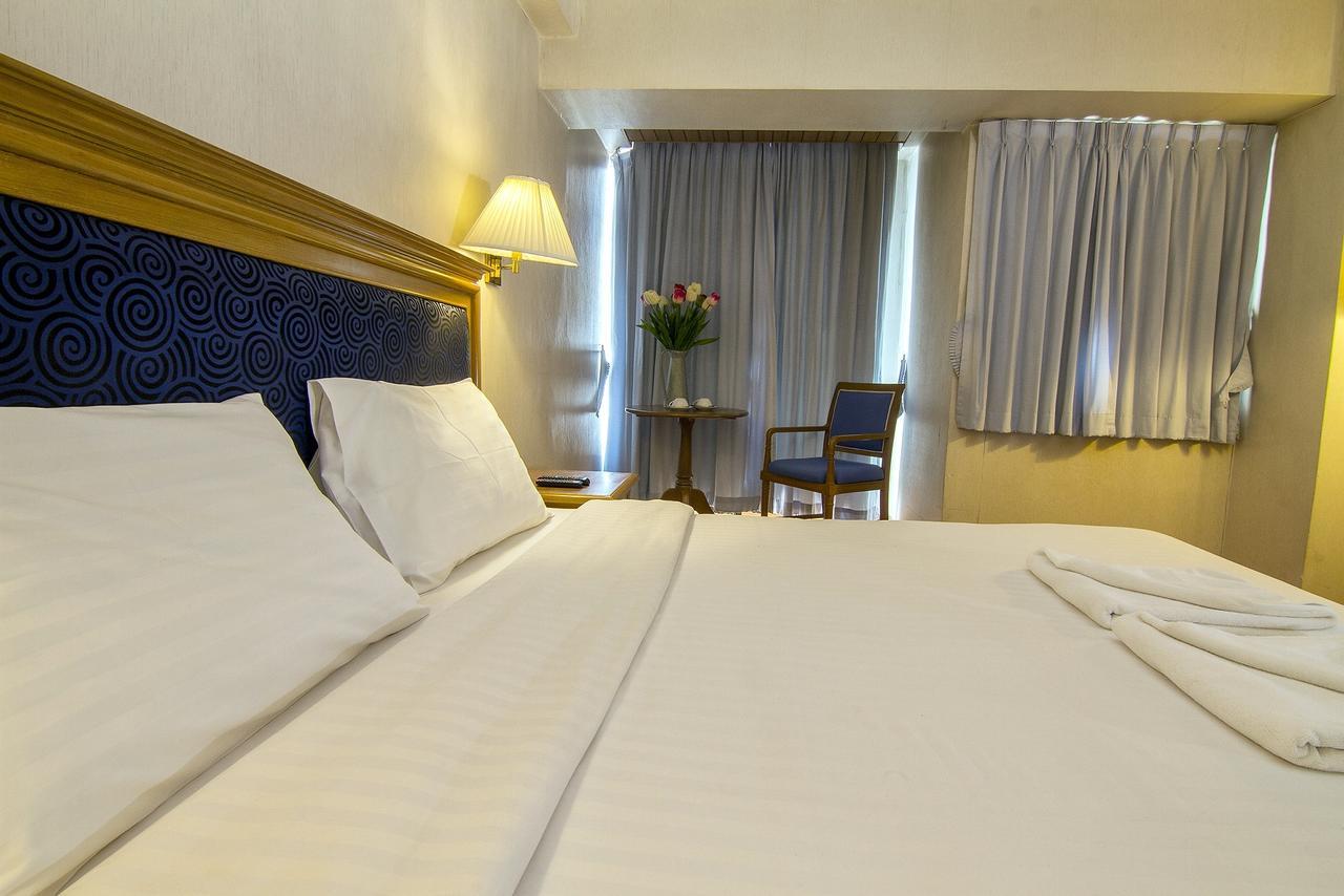 Bossotel Chiang Mai Esterno foto