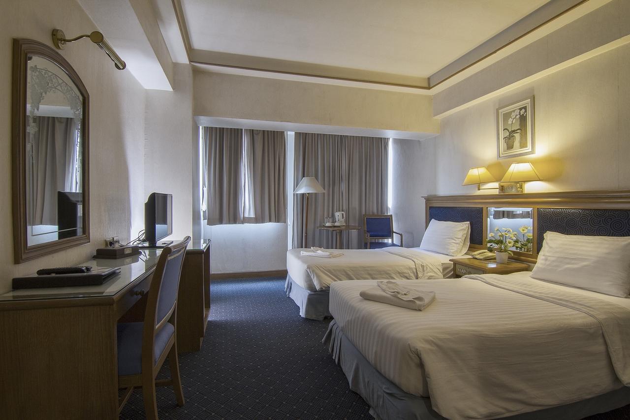 Bossotel Chiang Mai Esterno foto