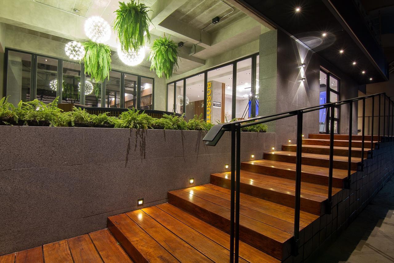 Bossotel Chiang Mai Esterno foto