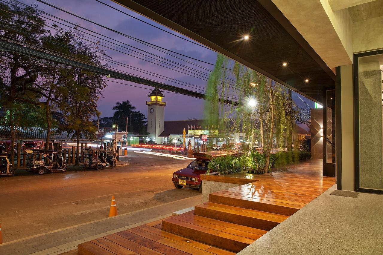 Bossotel Chiang Mai Esterno foto